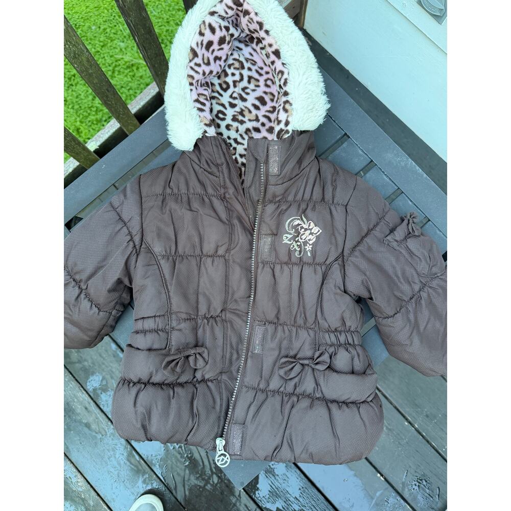 ZeroXposur Girls 2T Leopard Lined Puffer Coat